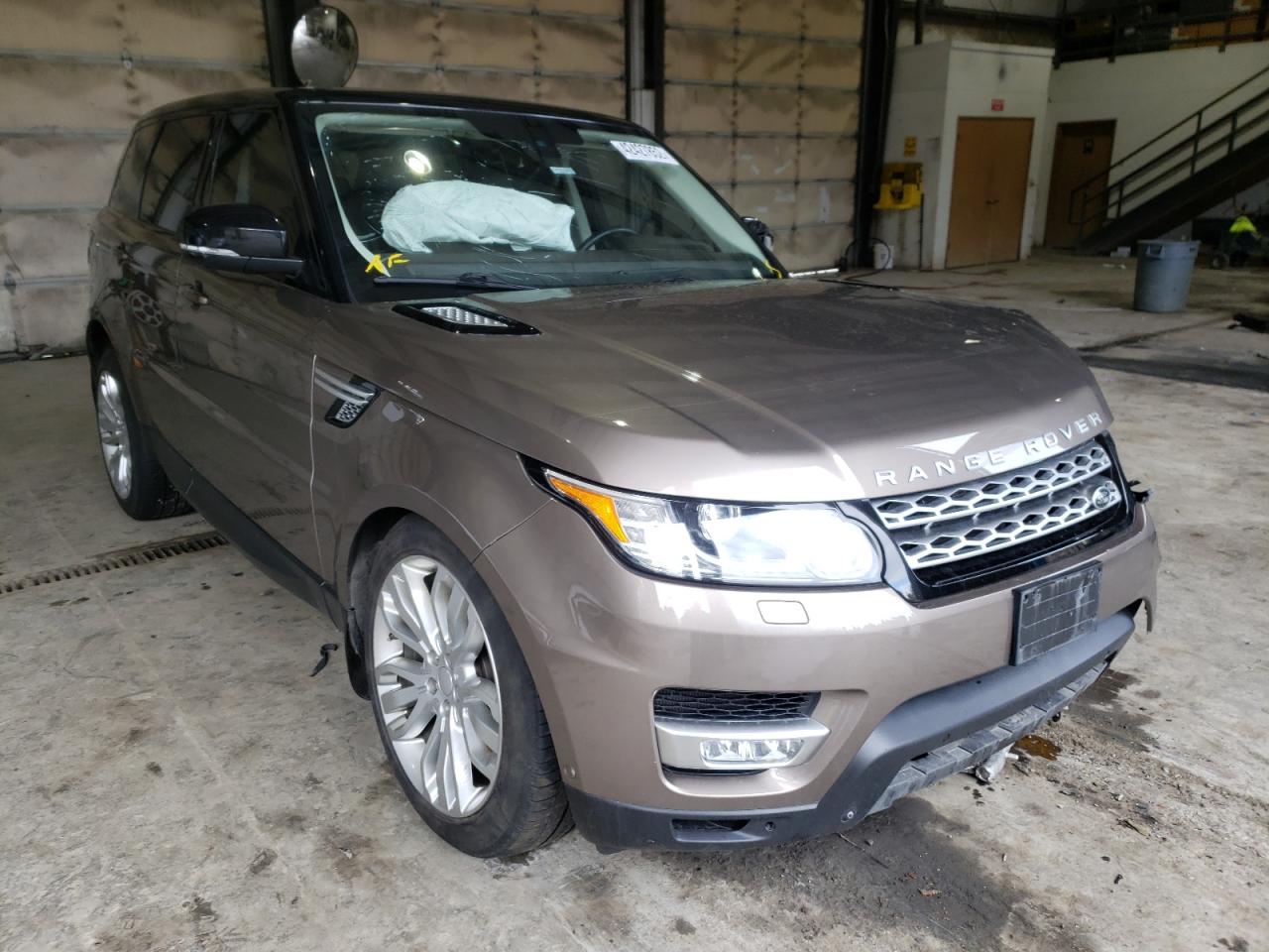 LAND ROVER RANGE ROVE 2015 with VIN SALWR2VF8FA614346 - Photo from auction