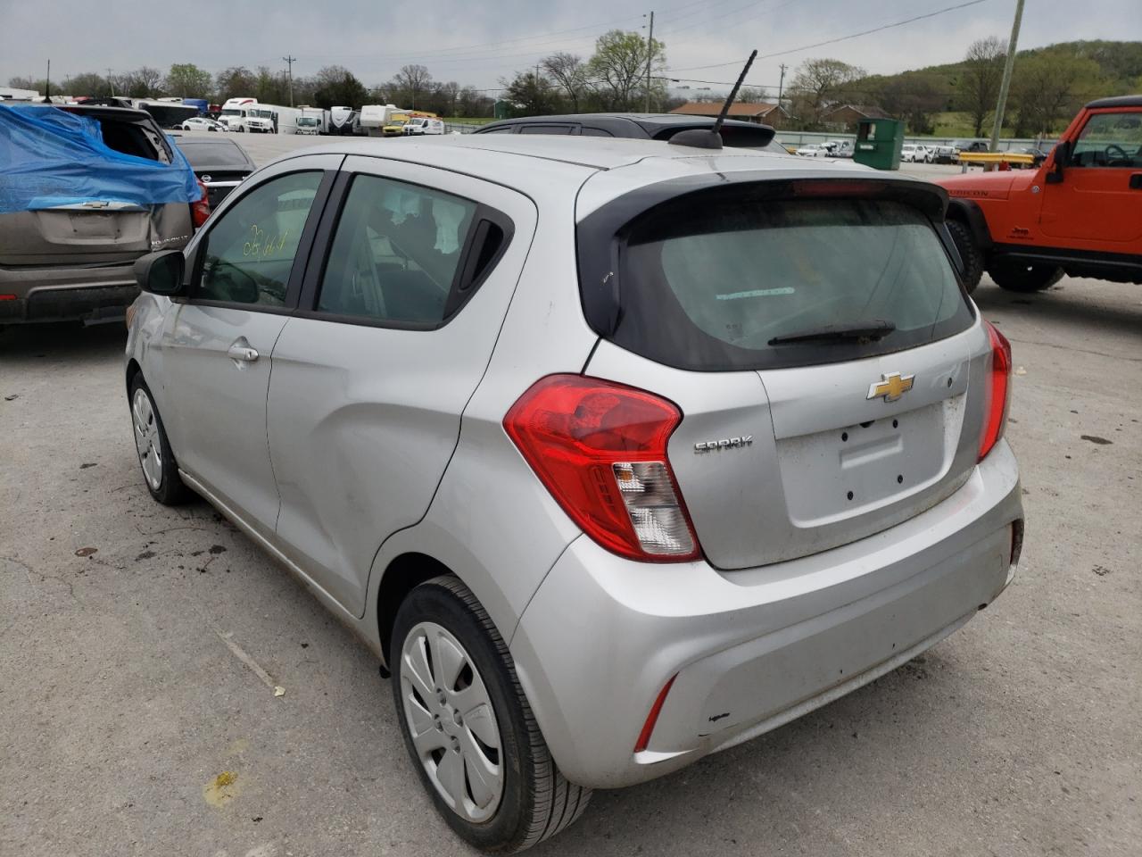 Photo 3 from auction – 2017 CHEVROLET SPARK LS with VIN KL8CB6SA0HC758519
