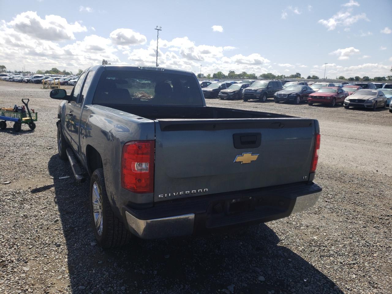 Photo 3 from auction – 2007 CHEVROLET SILVERADO with VIN 1GCEC19C67Z501707