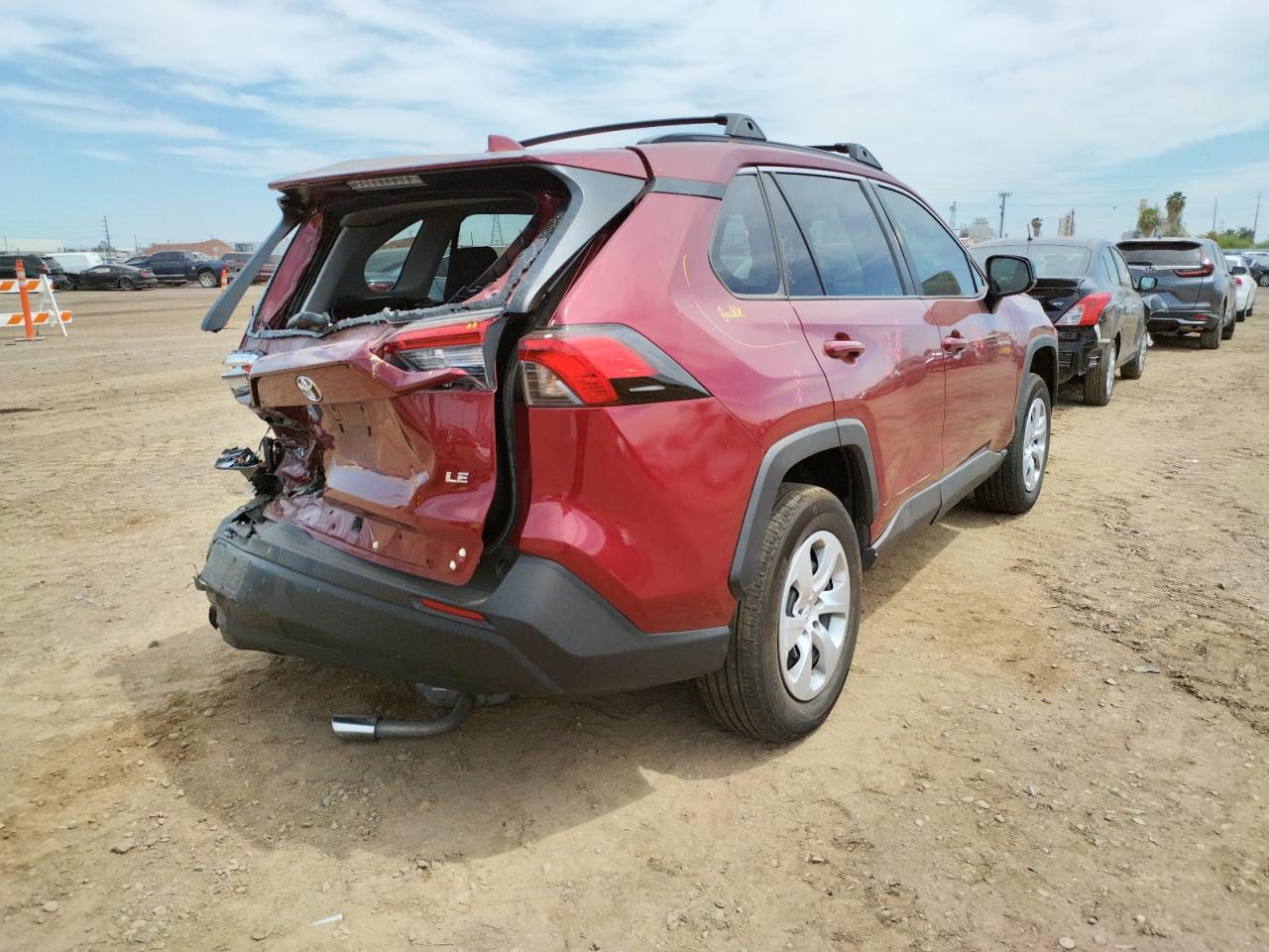 Photo 4 from auction – 2021 TOYOTA RAV4 LE with VIN 2T3H1RFV8MW136451