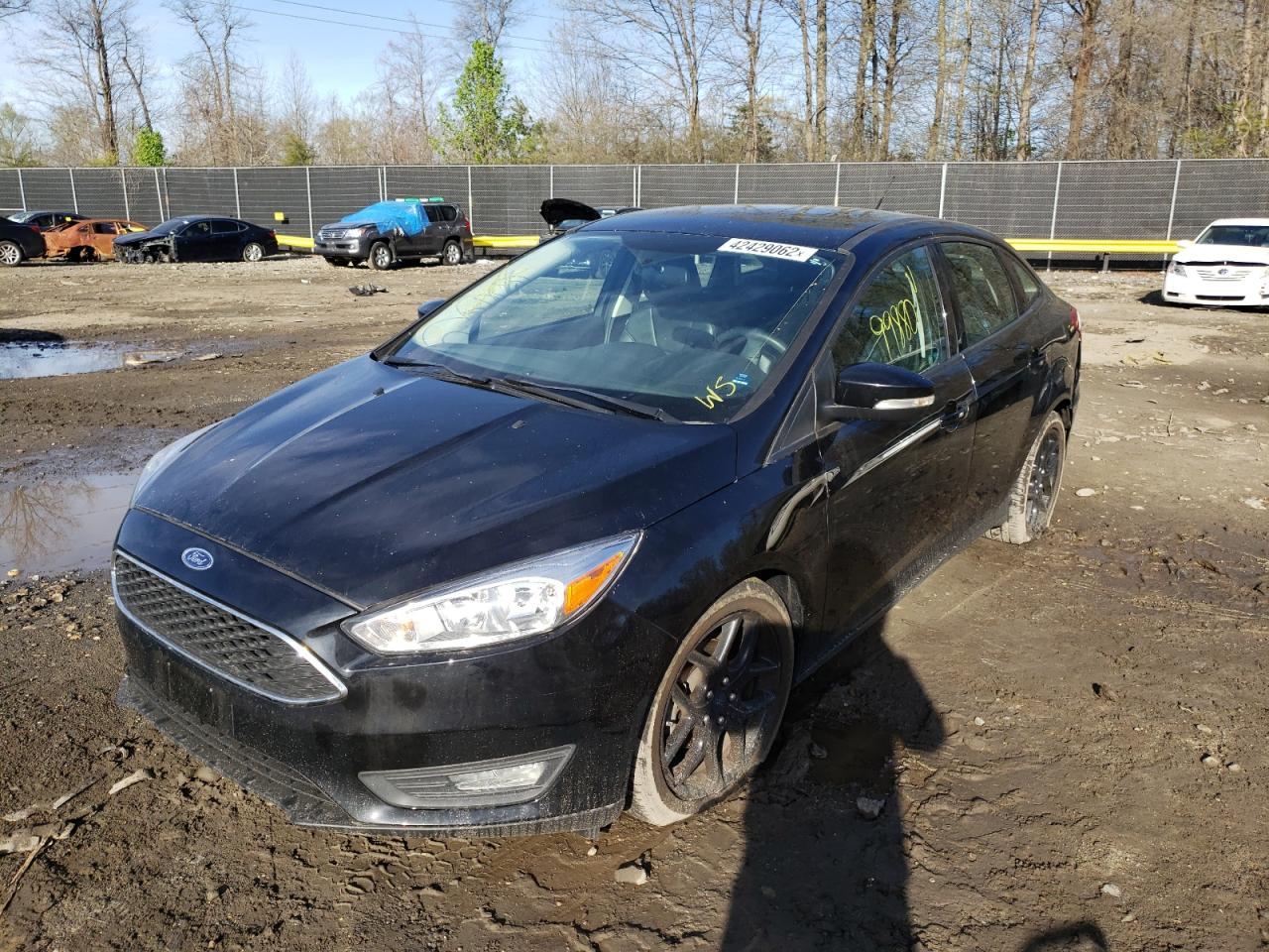 Photo 2 from auction – 2016 FORD FOCUS SE with VIN 1FADP3F28GL330278