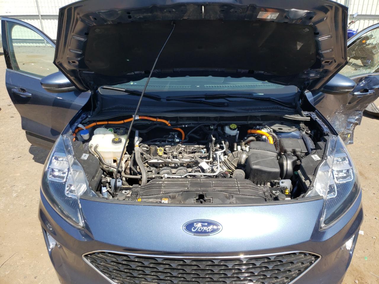 Photo 7 from auction – 2020 FORD ESCAPE TIT with VIN 1FMCU9DZ5LUC49529