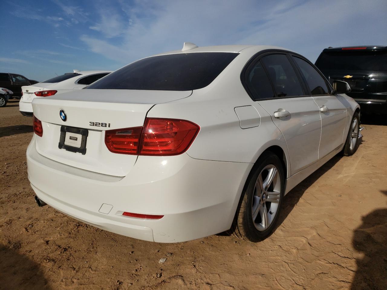 Photo 4 from auction – 2013 BMW 328 I SULE with VIN WBA3C1C58DF441120