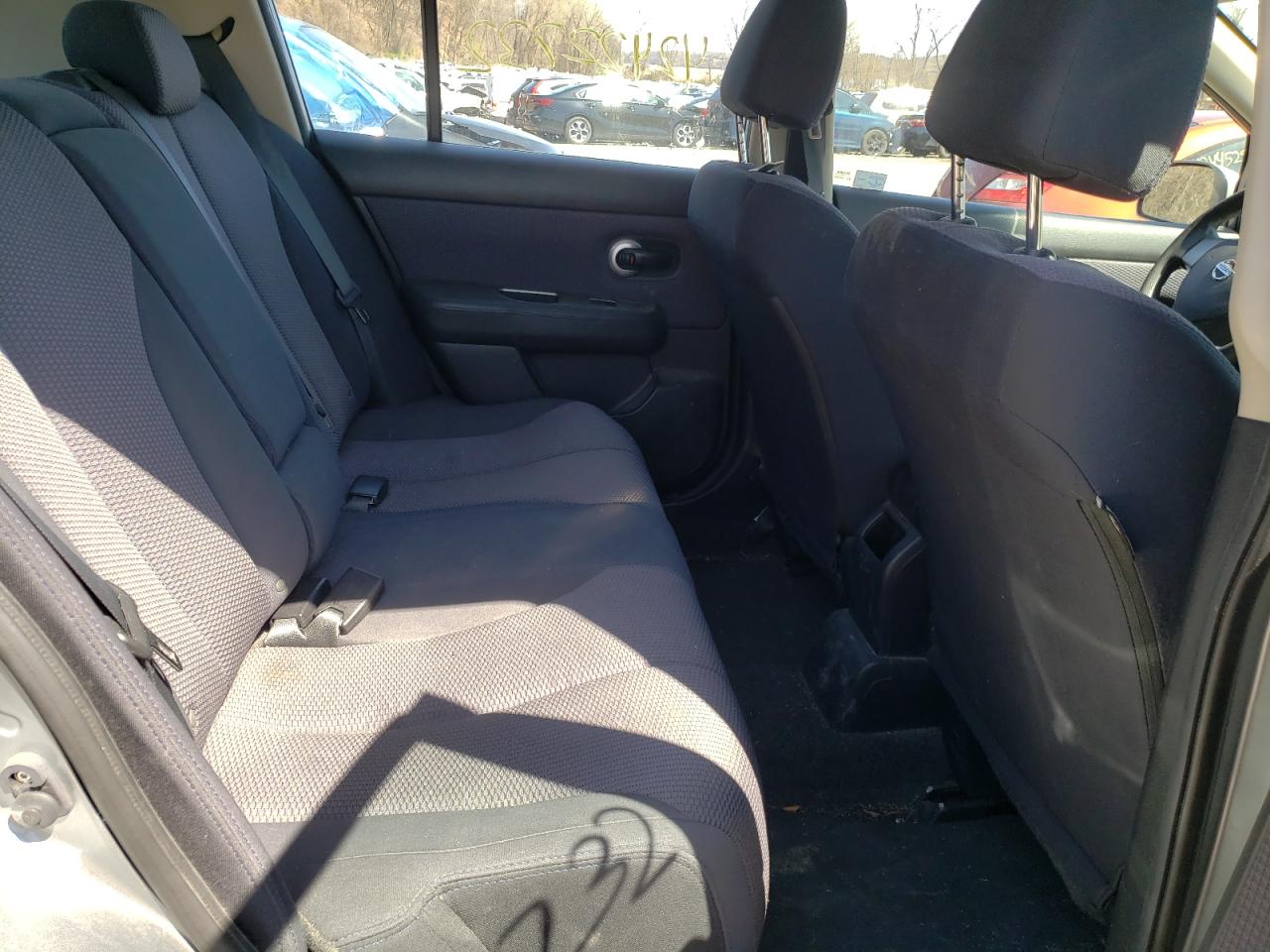 Photo 6 from auction – 2009 NISSAN VERSA S with VIN 3N1BC13E59L419929