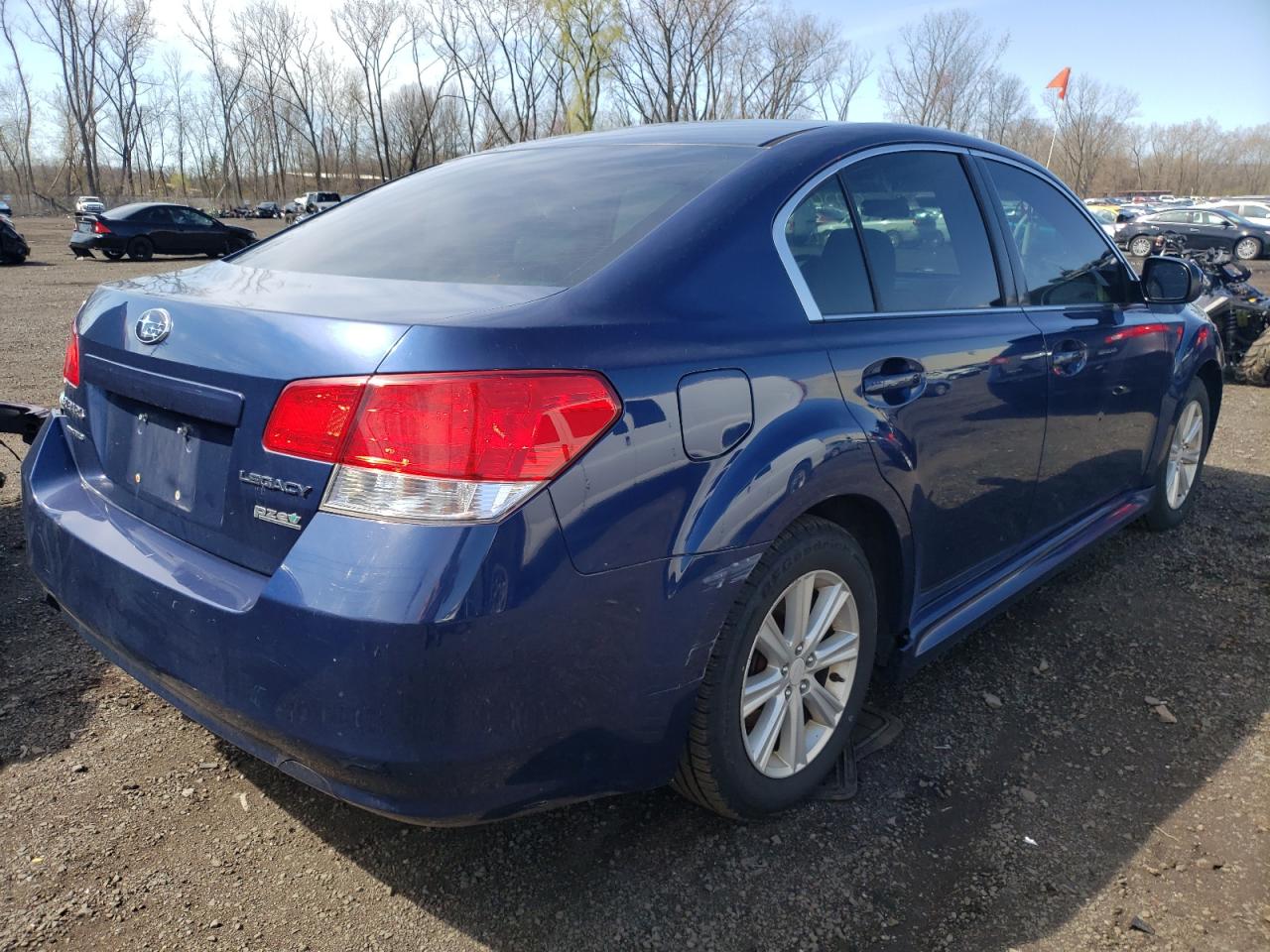 Photo 4 from auction – 2010 SUBARU LEGACY 2.5 with VIN 4S3BMBG61A3218922