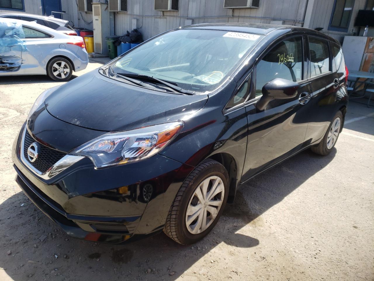 Photo 2 from auction – 2018 NISSAN VERSA NOTE with VIN 3N1CE2CP3JL360759