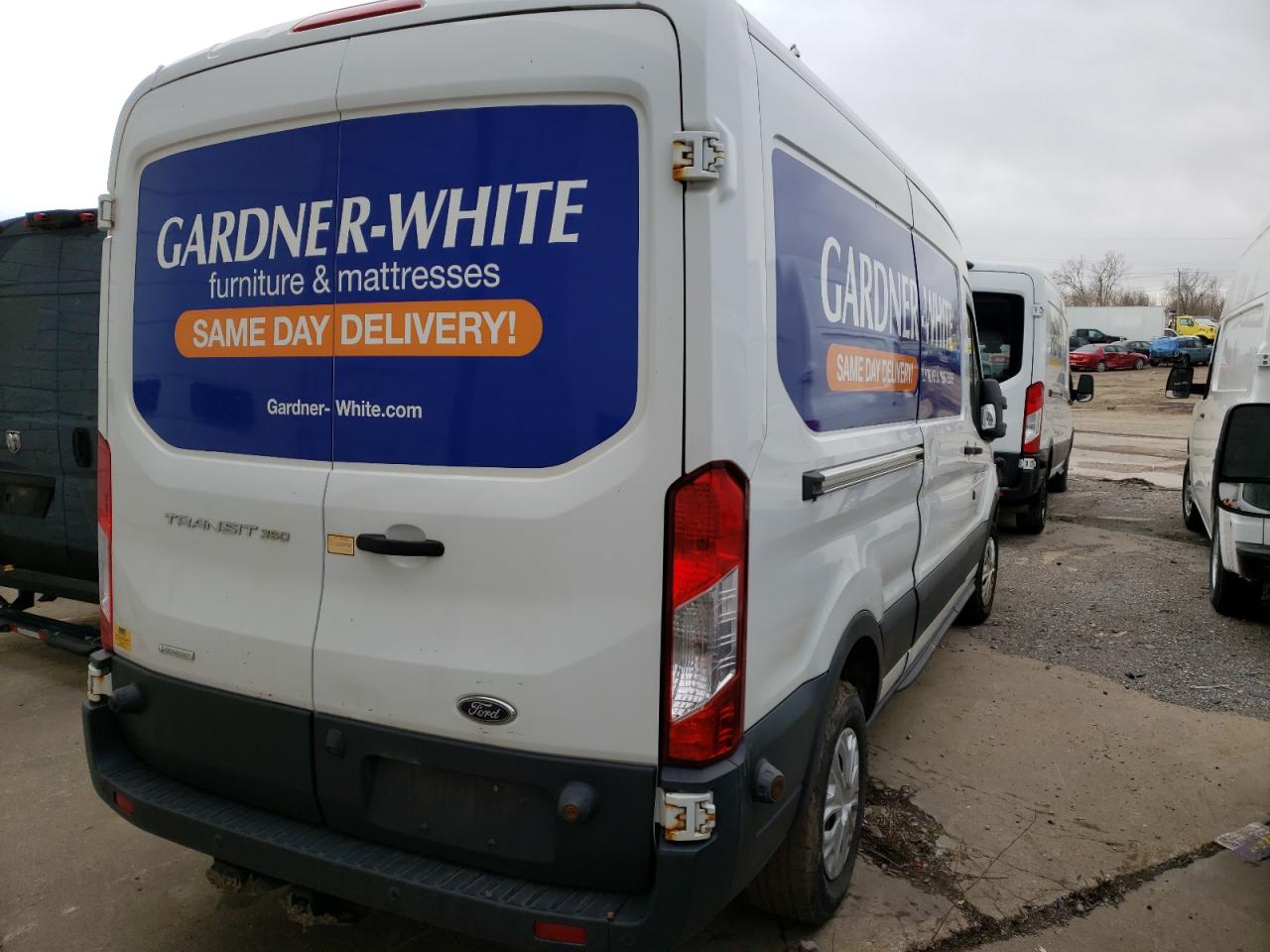Photo 4 from auction – 2016 FORD TRANSIT T- with VIN 1FTBW2CG8GKA11502