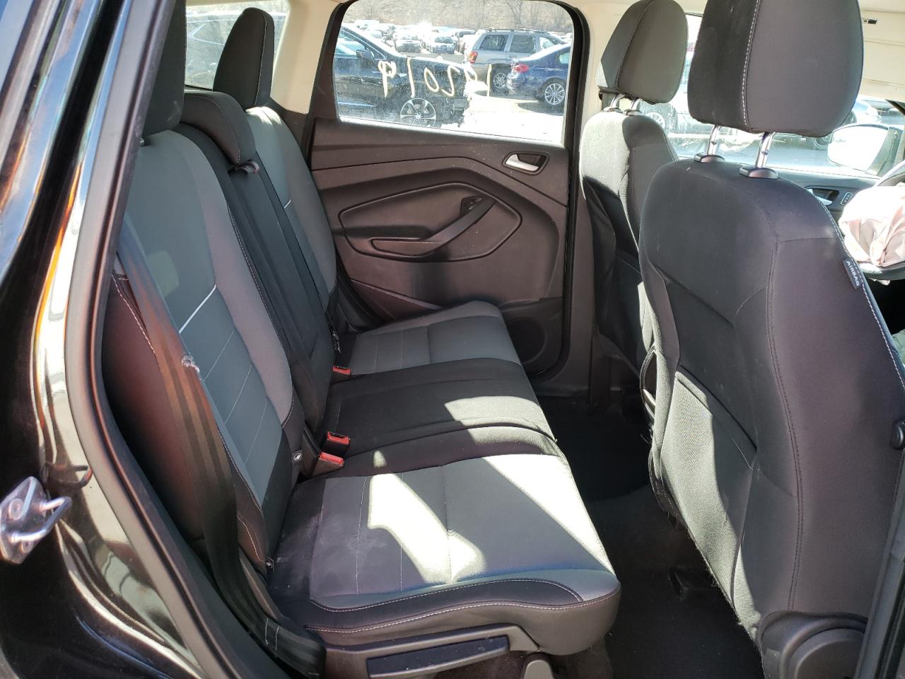 Photo 6 from auction – 2015 FORD ESCAPE SE with VIN 1FMCU9GX9FUC81866