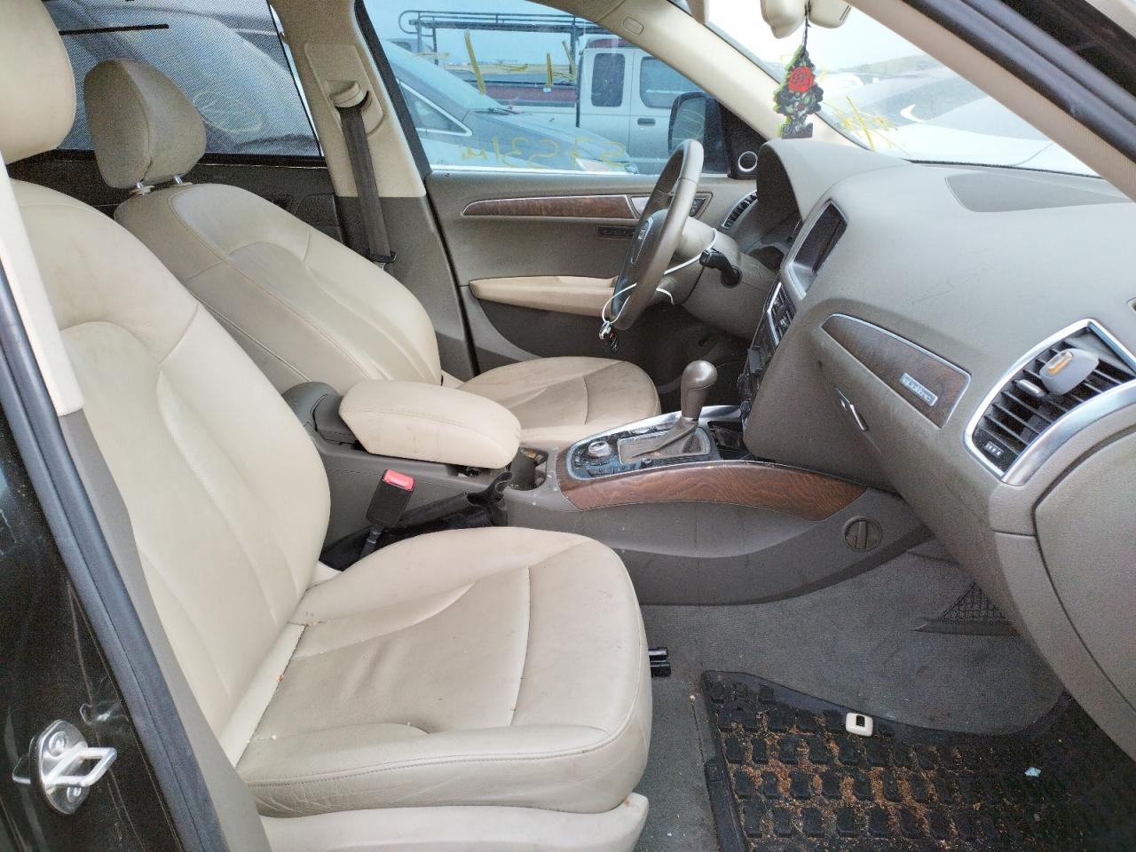 صورة رقم 5 من المزاد - 2012 AUDI Q5 PREMIUM مع VIN WA1DKAFP4CA041911