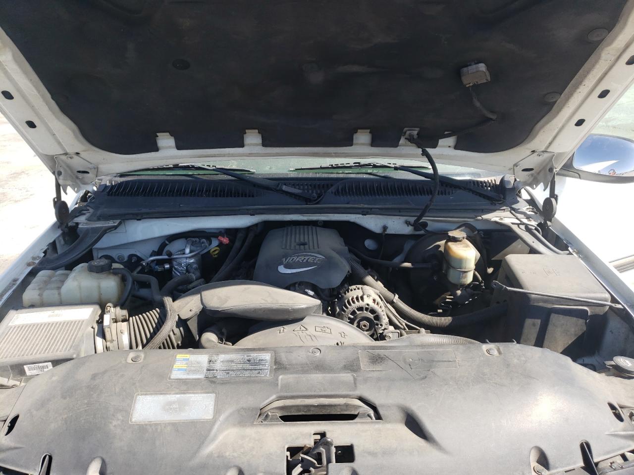 Photo 7 from auction – 2002 CHEVROLET SILVERADO with VIN 2GCEC19T421409500