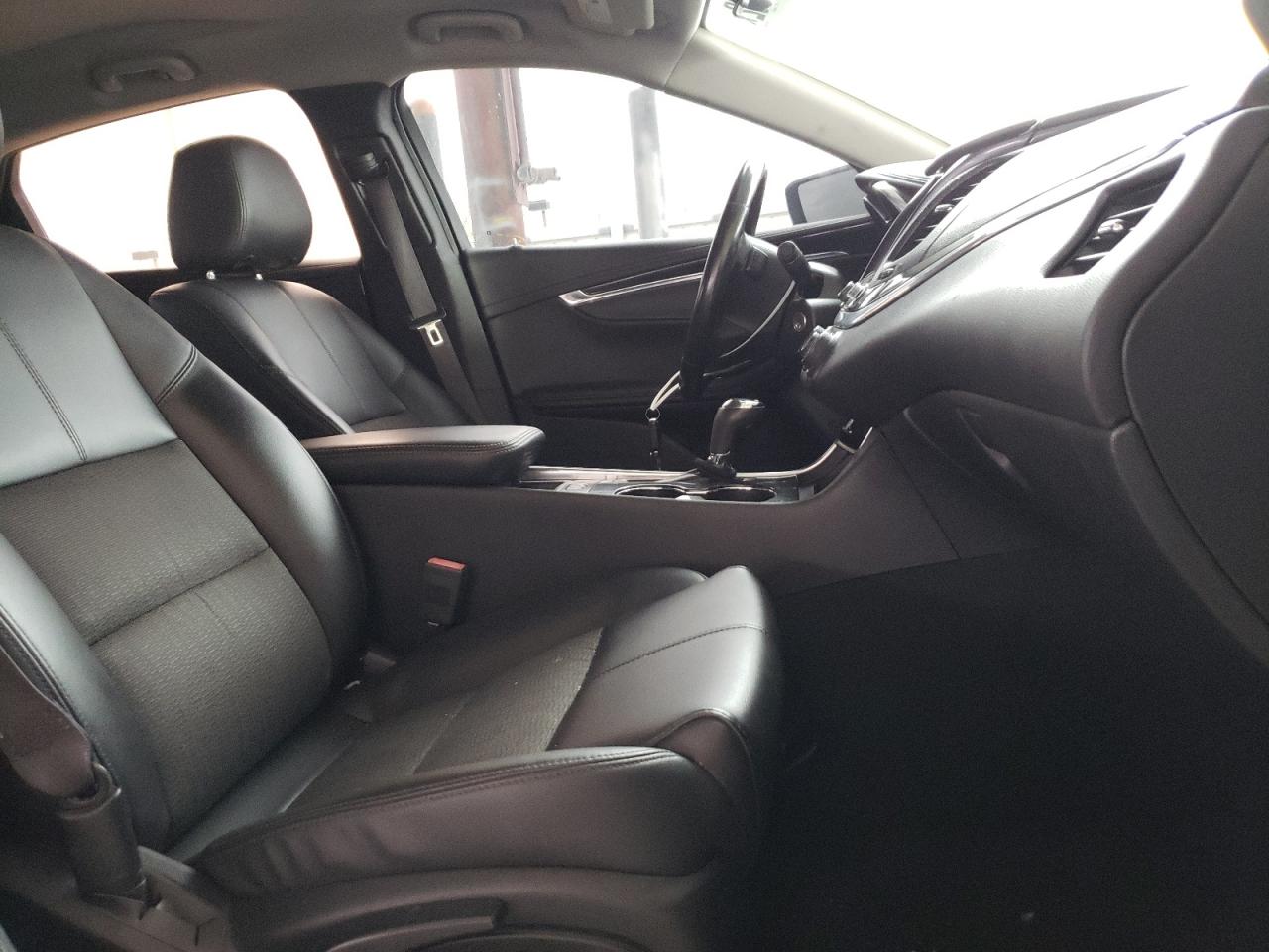 Photo 5 from auction – 2017 CHEVROLET IMPALA LT with VIN 2G1105SA3H9139248