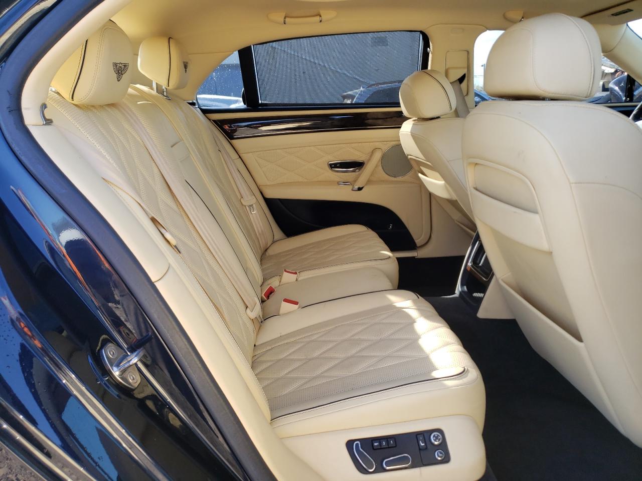 Photo 6 from auction – 2014 BENTLEY FLYING SPU with VIN SCBEC9ZAXEC092658