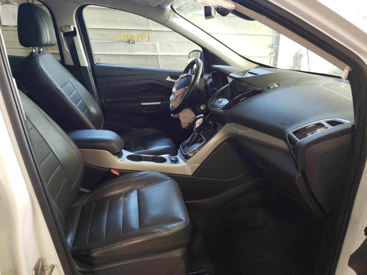 Photo 5 from auction – 2013 FORD ESCAPE SEL with VIN 1FMCU9H97DUB09378