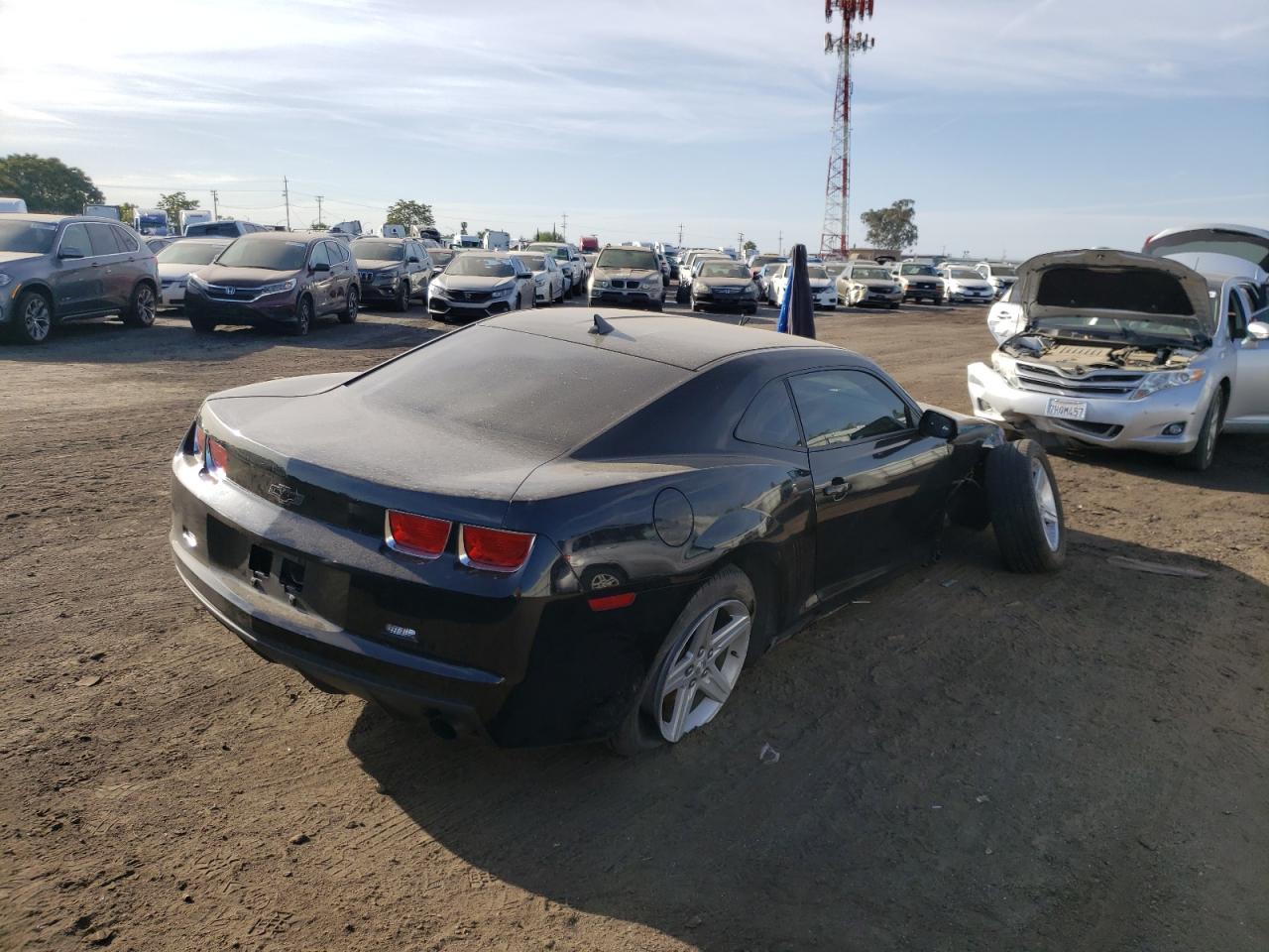 Photo 4 from auction – 2011 CHEVROLET CAMARO LT with VIN 2G1FB1ED5B9139581
