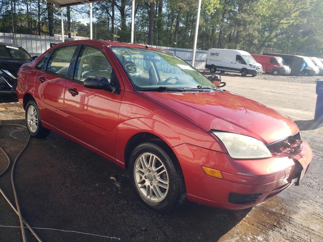 FORD FOCUS ZX4 2005 with VIN 1FAFP34N95W302300 - Photo from auction