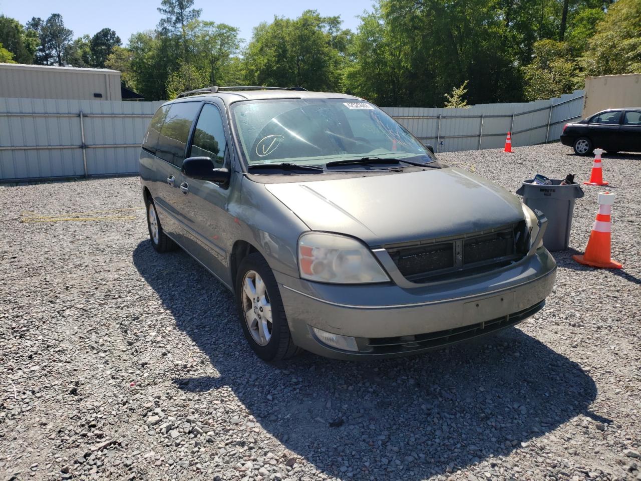 FORD FREESTAR S 2006 with VIN 2FMDA52266BA30195 - Photo from auction