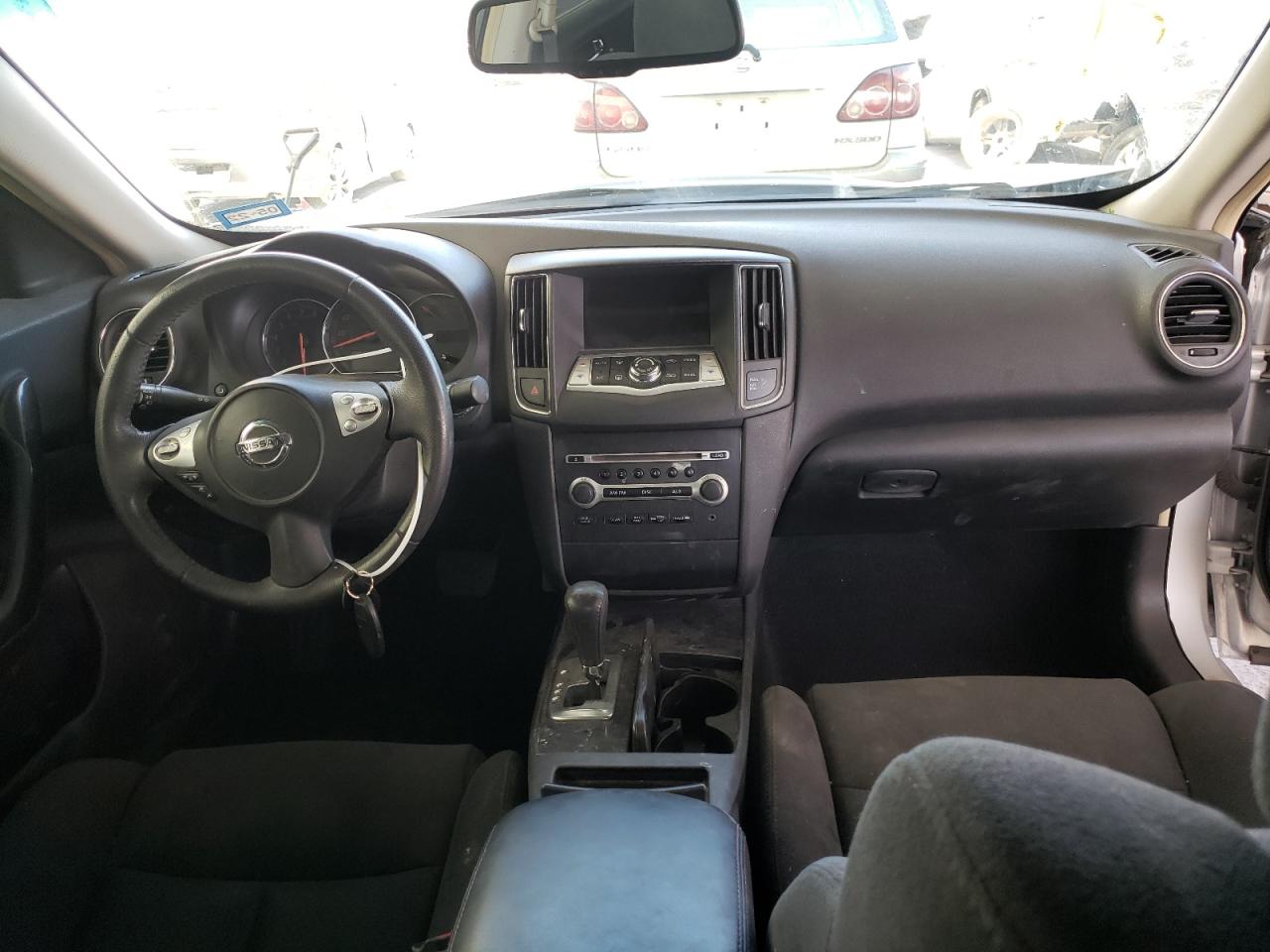 Photo 9 from auction – 2014 NISSAN MAXIMA S with VIN 1N4AA5AP2EC467457