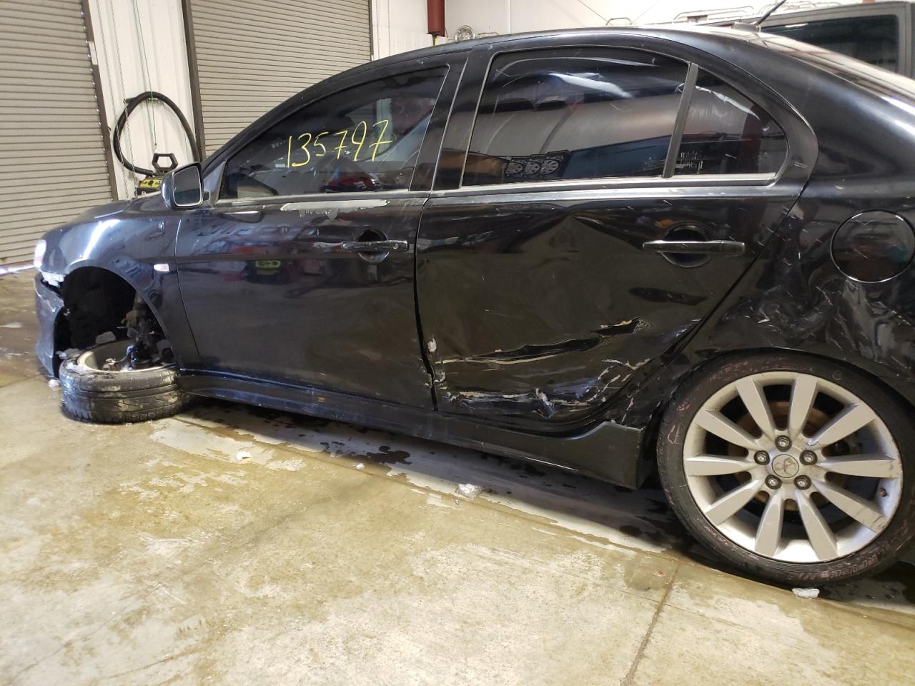 Photo 9 from auction – 2008 MITSUBISHI LANCER with VIN JA3AU86U48U015055