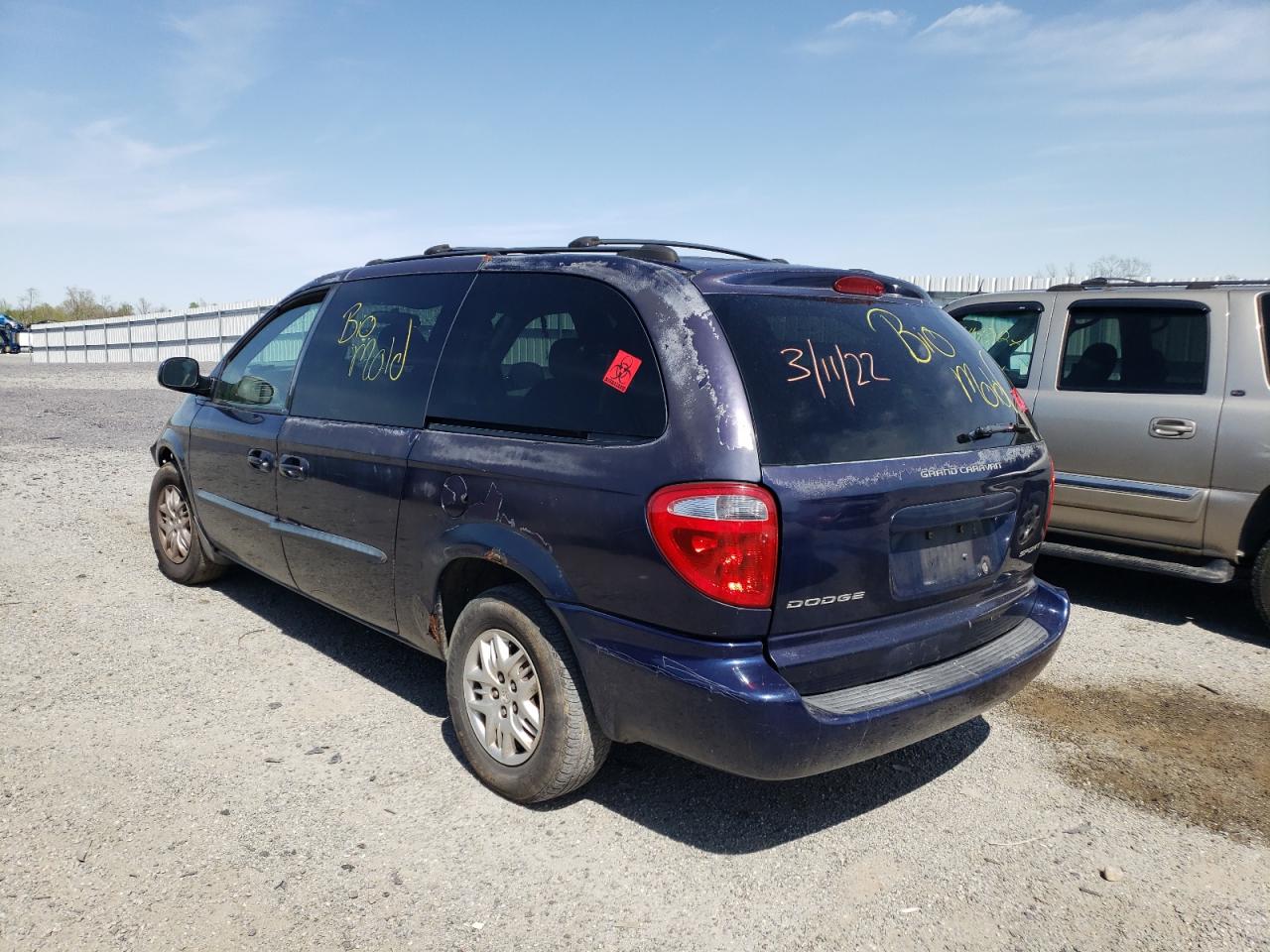 Photo 3 from auction – 2003 DODGE GRAND CARA with VIN 2D4GP44353R281926