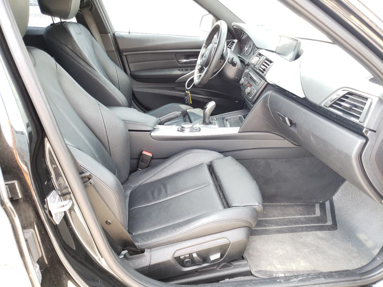 Photo 5 from auction – 2014 BMW 328 I with VIN WBA3A5C55EJ464057