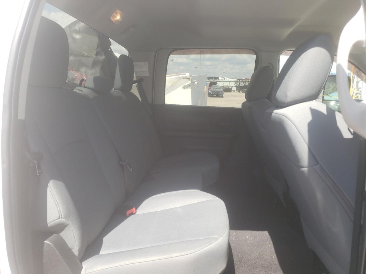Photo 6 from auction – 2016 RAM 3500 ST with VIN 3C63RRGL2GG306590