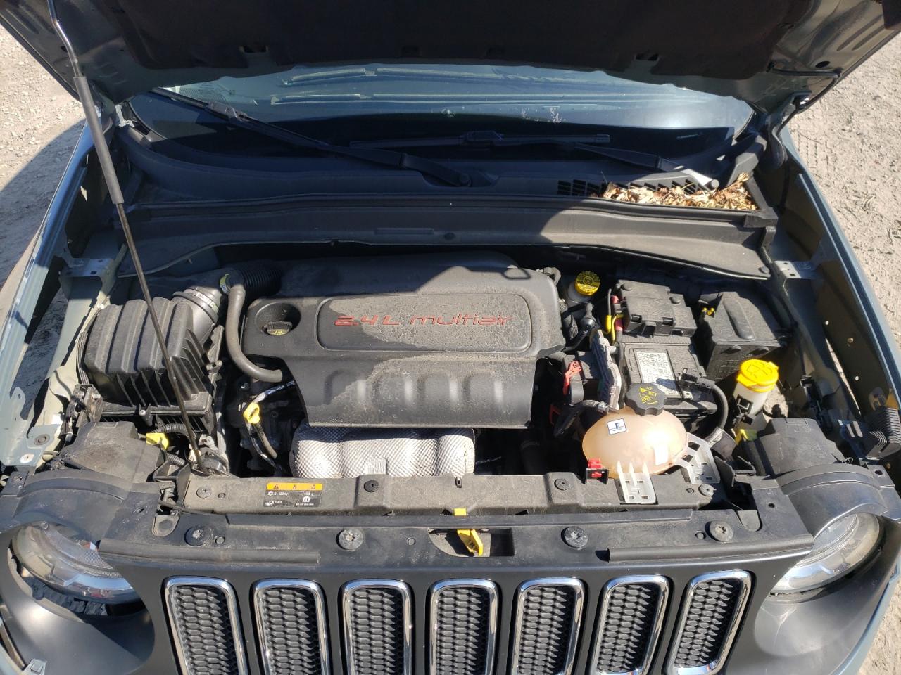 Photo 7 from auction – 2017 JEEP RENEGADE L with VIN ZACCJBBB0HPF49112
