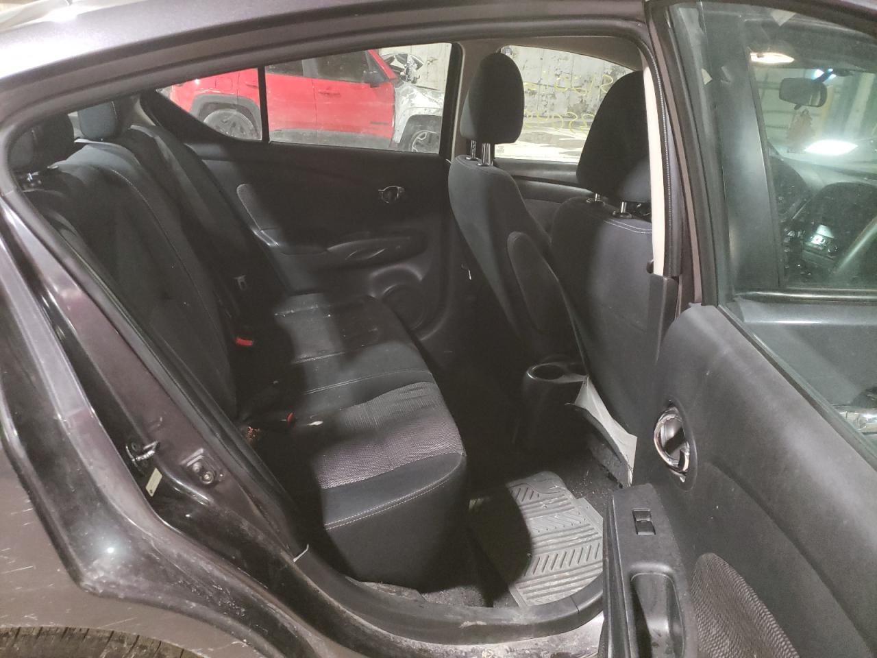 Photo 6 from auction – 2015 NISSAN VERSA S with VIN 3N1CN7AP5FL821936