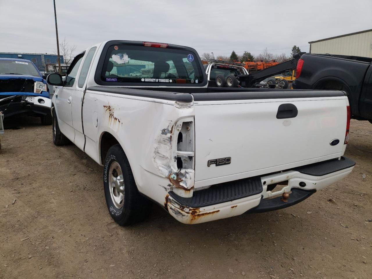 Photo 3 from auction – 2003 FORD F150 with VIN 1FTRX17213NA07367