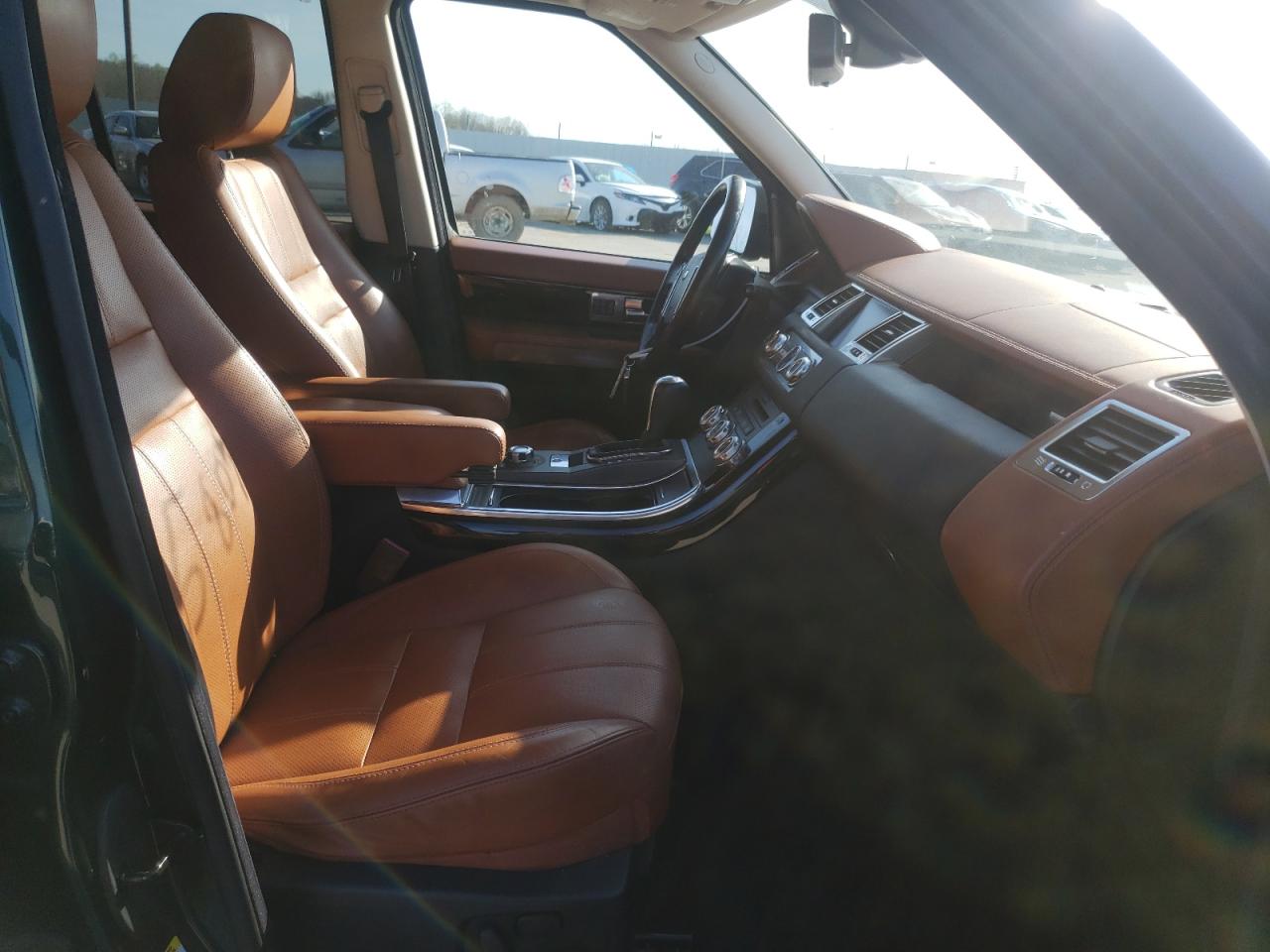 Photo 5 from auction – 2011 LAND ROVER RANGE ROVE with VIN SALSK2D49BA278557