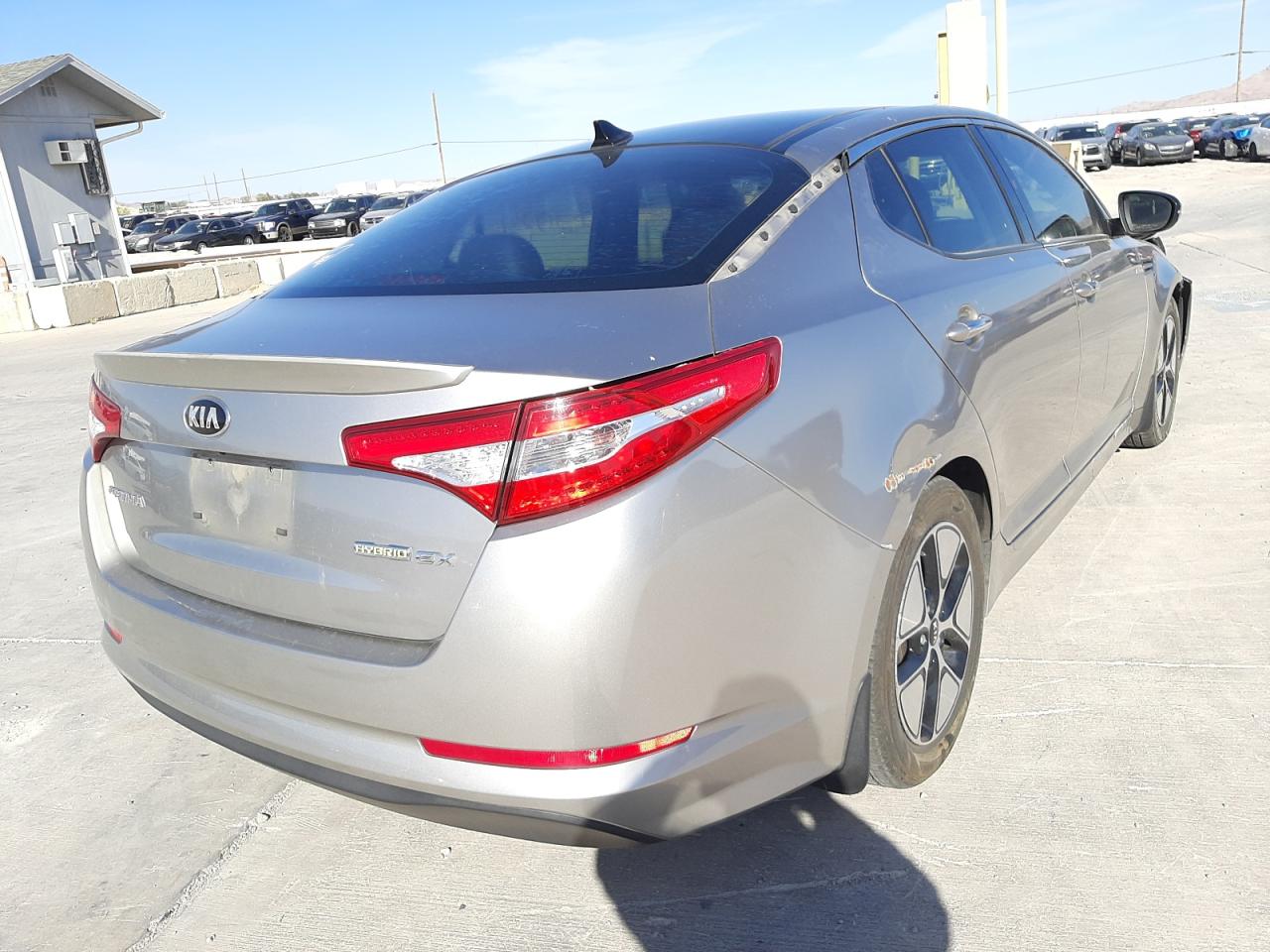 Photo 4 from auction – 2013 KIA OPTIMA HYB with VIN KNAGM4AD0D5048647