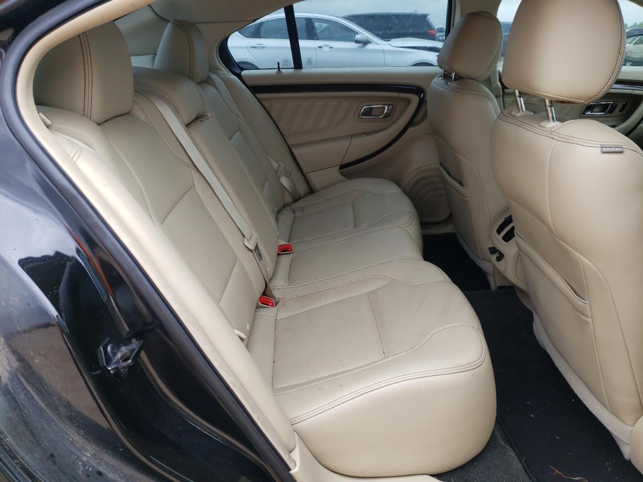 Photo 6 from auction – 2013 FORD TAURUS LIM with VIN 1FAHP2F84DG234684