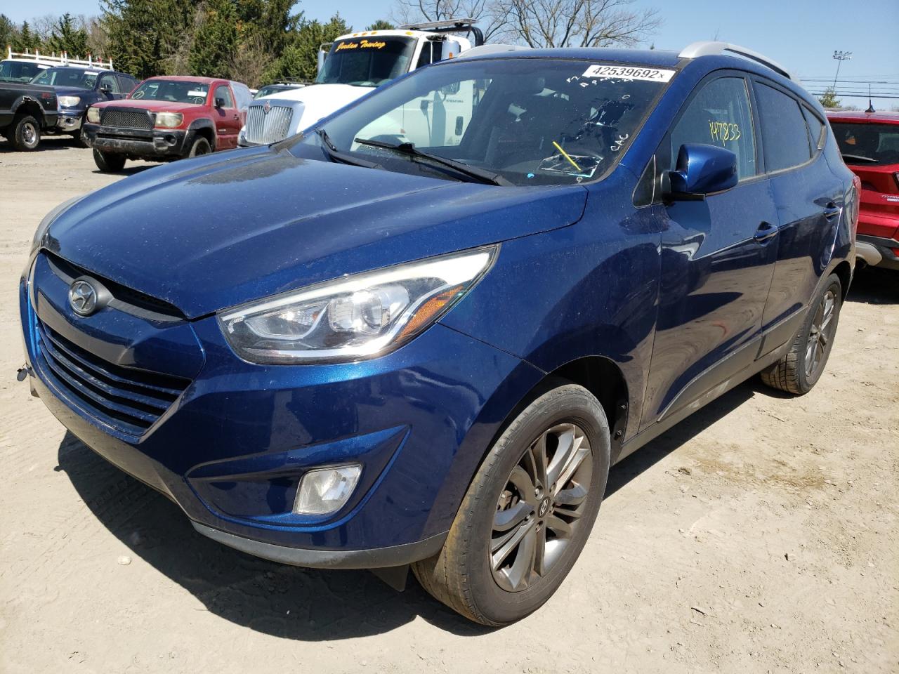 Photo 2 from auction – 2015 HYUNDAI TUCSON LIM with VIN KM8JUCAG2FU971889