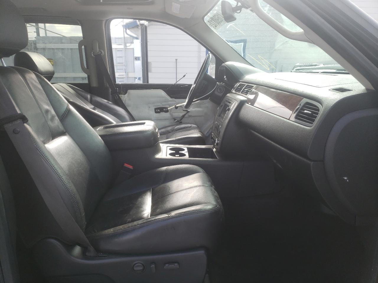 Photo 5 from auction – 2009 GMC SIERRA K25 with VIN 1GTHK43629F132319