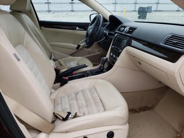 Photo 5 from auction – 2014 VOLKSWAGEN PASSAT SEL with VIN 1VWCS7A32EC071258