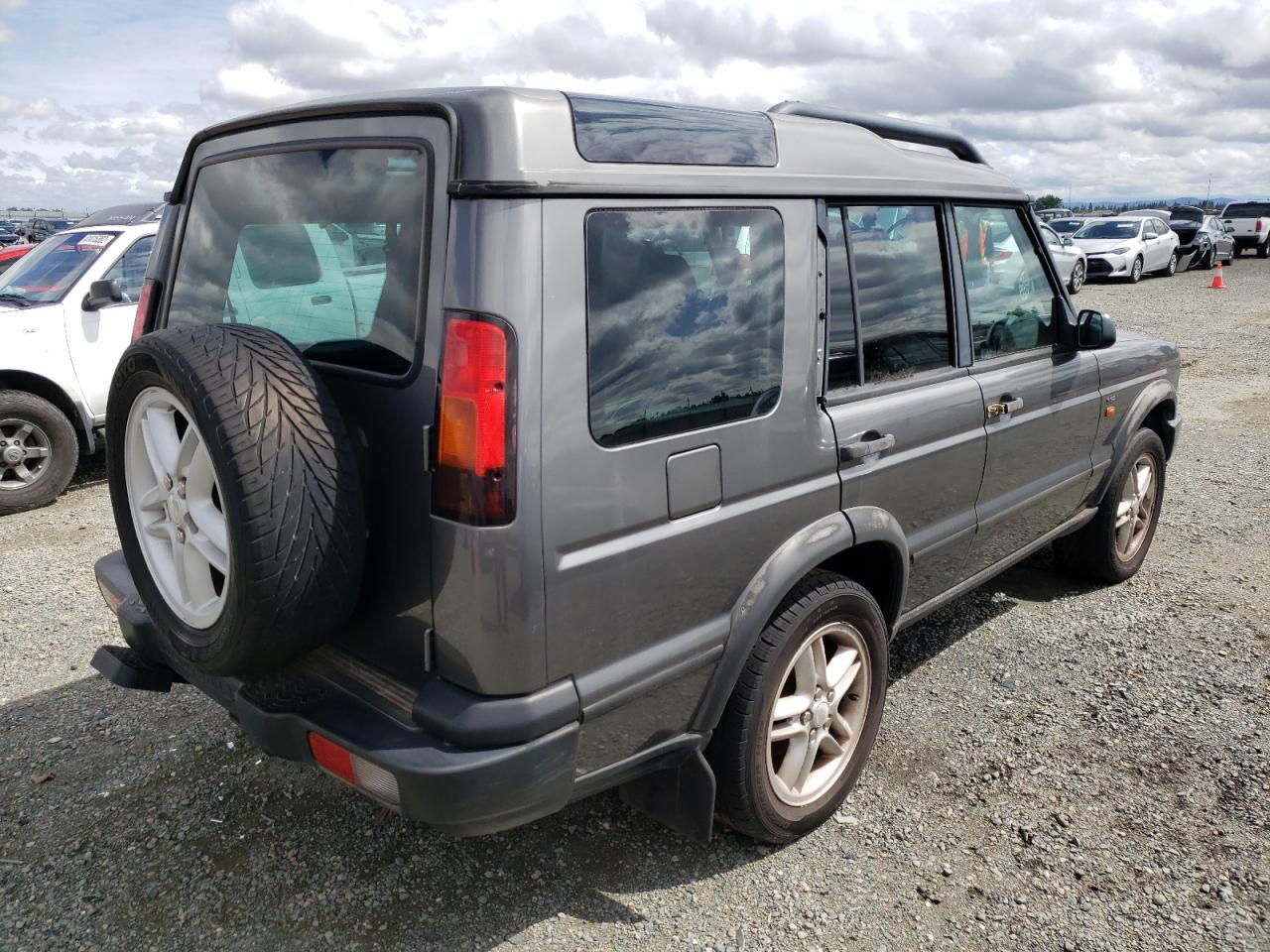 Photo 4 from auction – 2004 LAND ROVER DISCOVERY with VIN SALTW19444A832733
