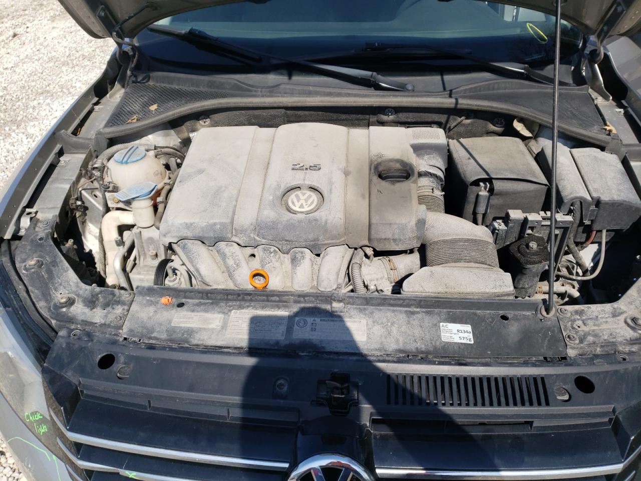 Photo 7 from auction – 2012 VOLKSWAGEN PASSAT S with VIN 1VWAH7A31CC105550