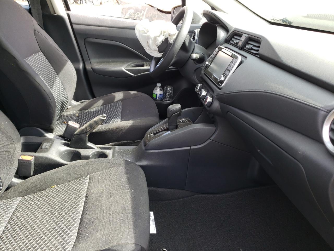 Photo 5 from auction – 2021 NISSAN VERSA S with VIN 3N1CN8DV0ML925652