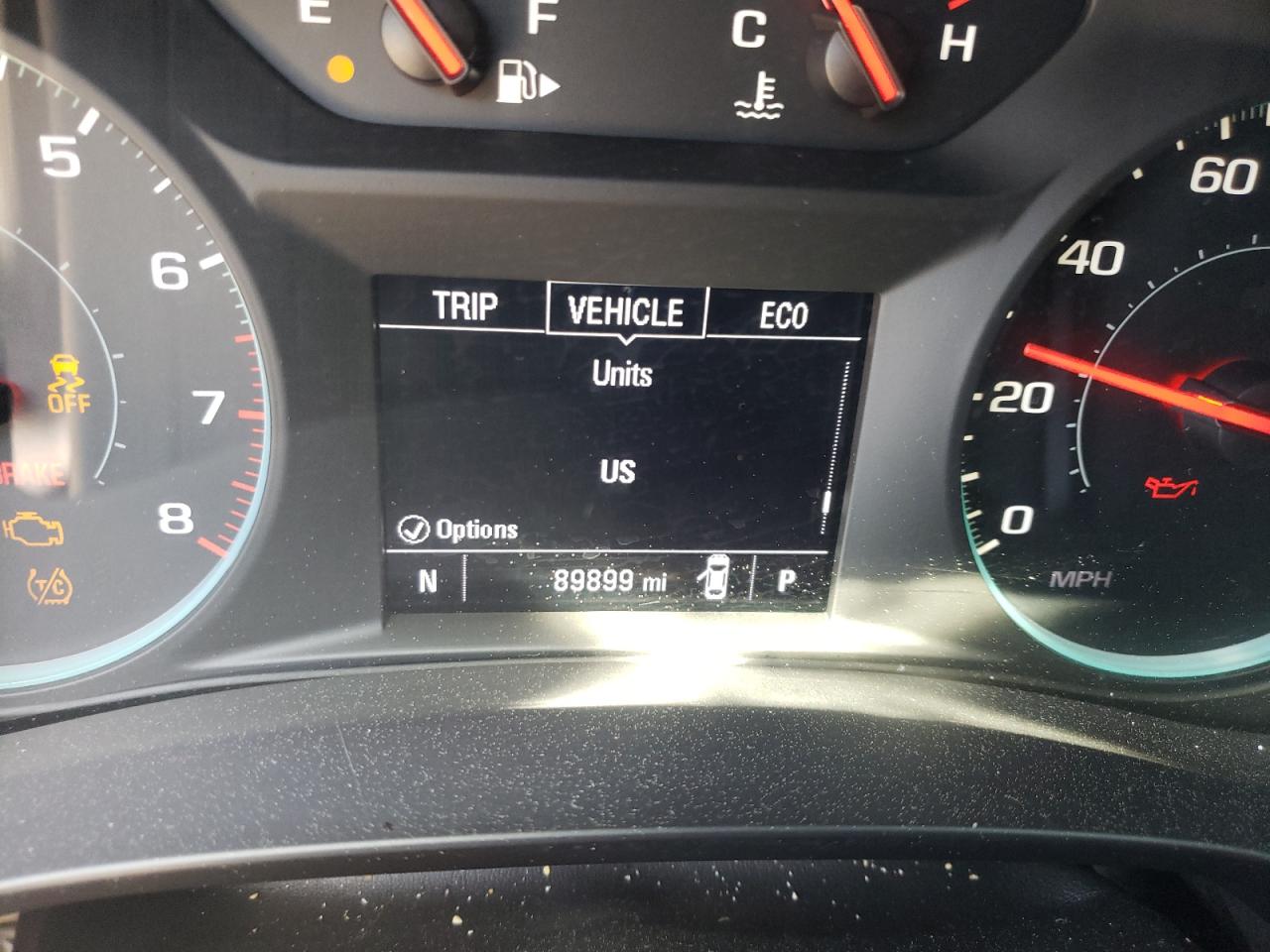 Photo 8 from auction – 2019 CHEVROLET MALIBU LT with VIN 1G1ZD5ST2KF163855