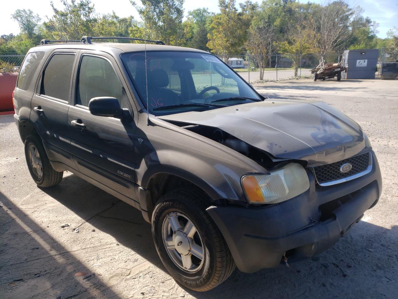 FORD ESCAPE XLT 2002 with VIN 1FMYU03152KE00148 - Photo from auction