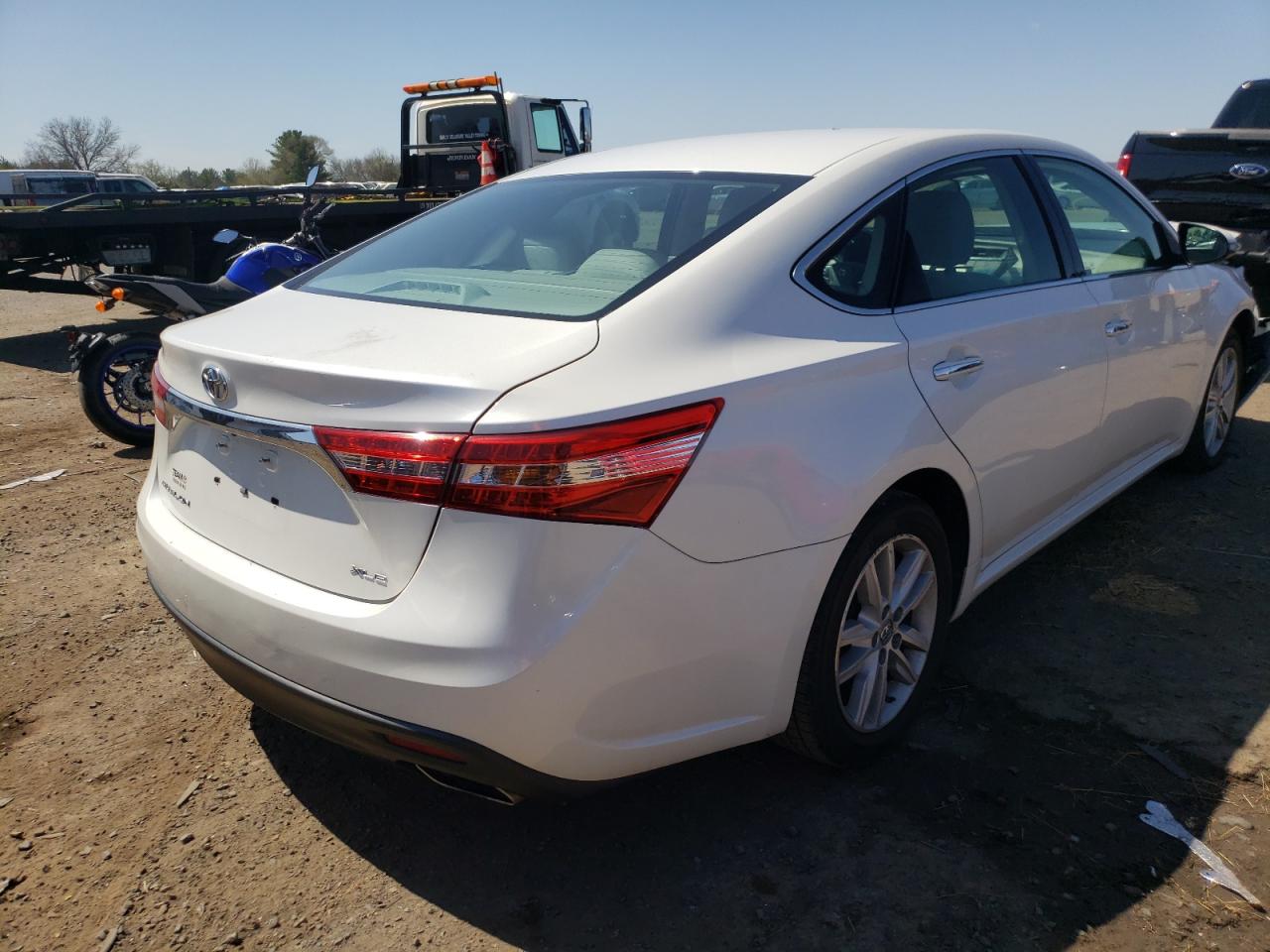 Фото 4 с аукциона – 2014 TOYOTA AVALON BAS с VIN 4T1BK1EB7EU096935
