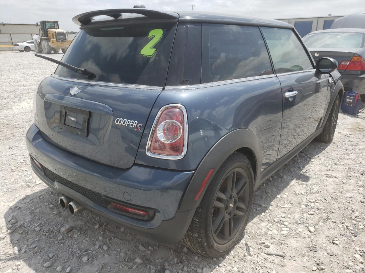 Photo 4 from auction – 2011 MINI COOPER S with VIN WMWSV3C55BTY16283