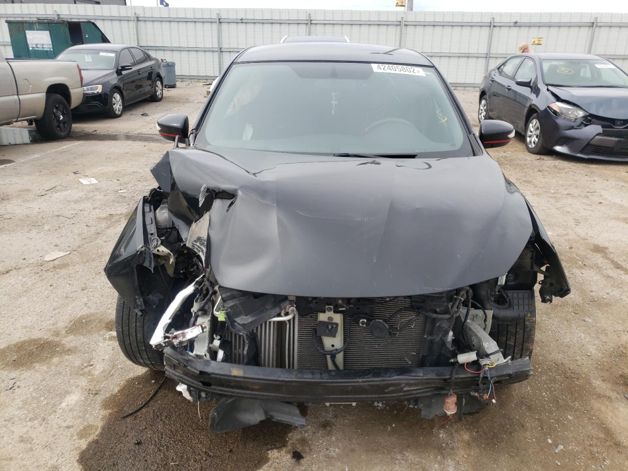Photo 9 from auction – 2017 NISSAN SENTRA SR with VIN 3N1CB7AP2HY265048