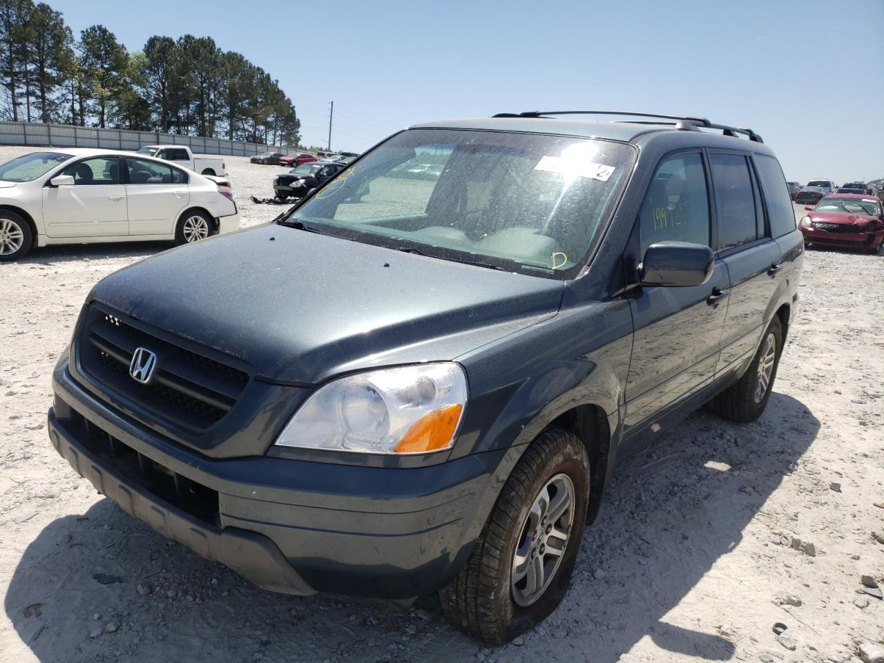 Photo 2 from auction – 2005 HONDA PILOT EX with VIN 5FNYF18425B015171