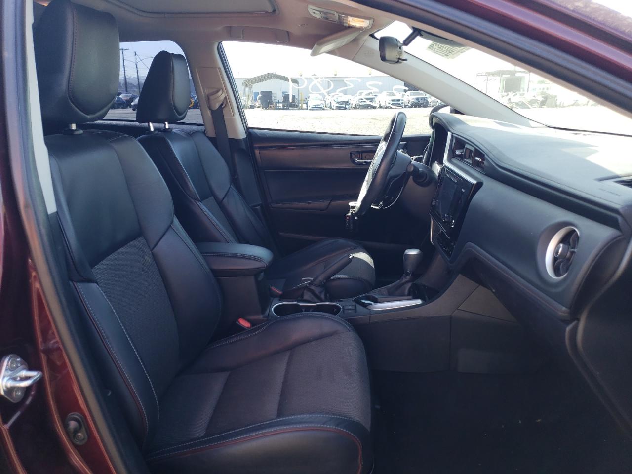Photo 5 from auction – 2017 TOYOTA COROLLA L with VIN 5YFBURHE1HP577283
