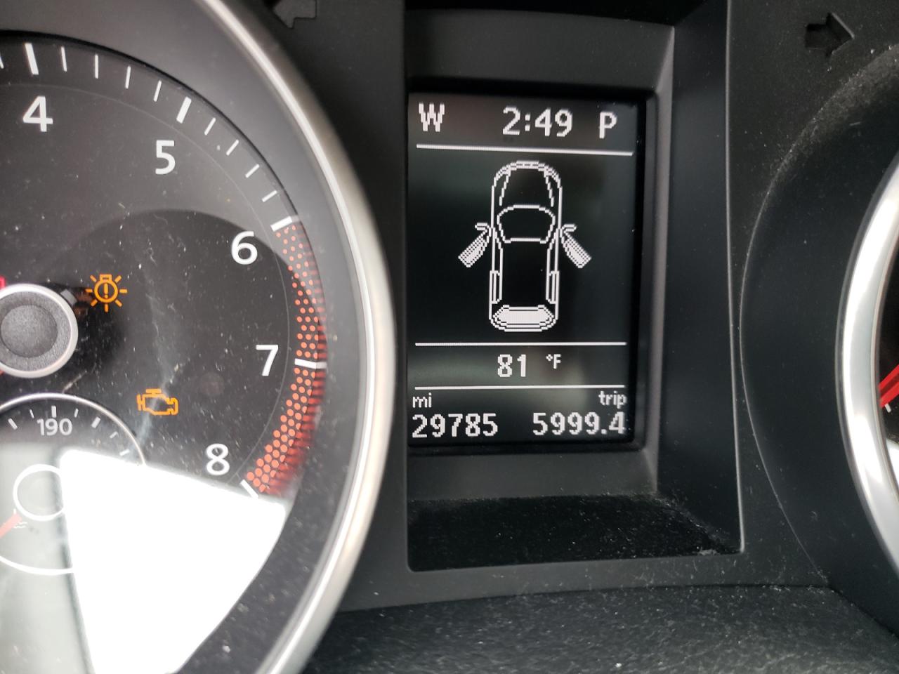 Photo 8 from auction – 2014 VOLKSWAGEN GOLF with VIN WVWDB7AJ6EW004683