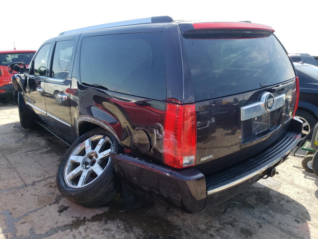 Photo 3 from auction – 2009 CADILLAC ESCALADE E with VIN 1GYFK26229R215164