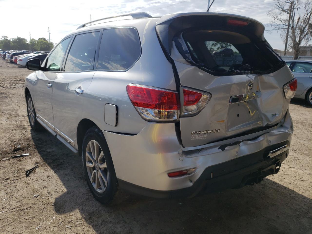Photo 3 from auction – 2015 NISSAN PATHFINDER with VIN 5N1AR2MN4FC702644