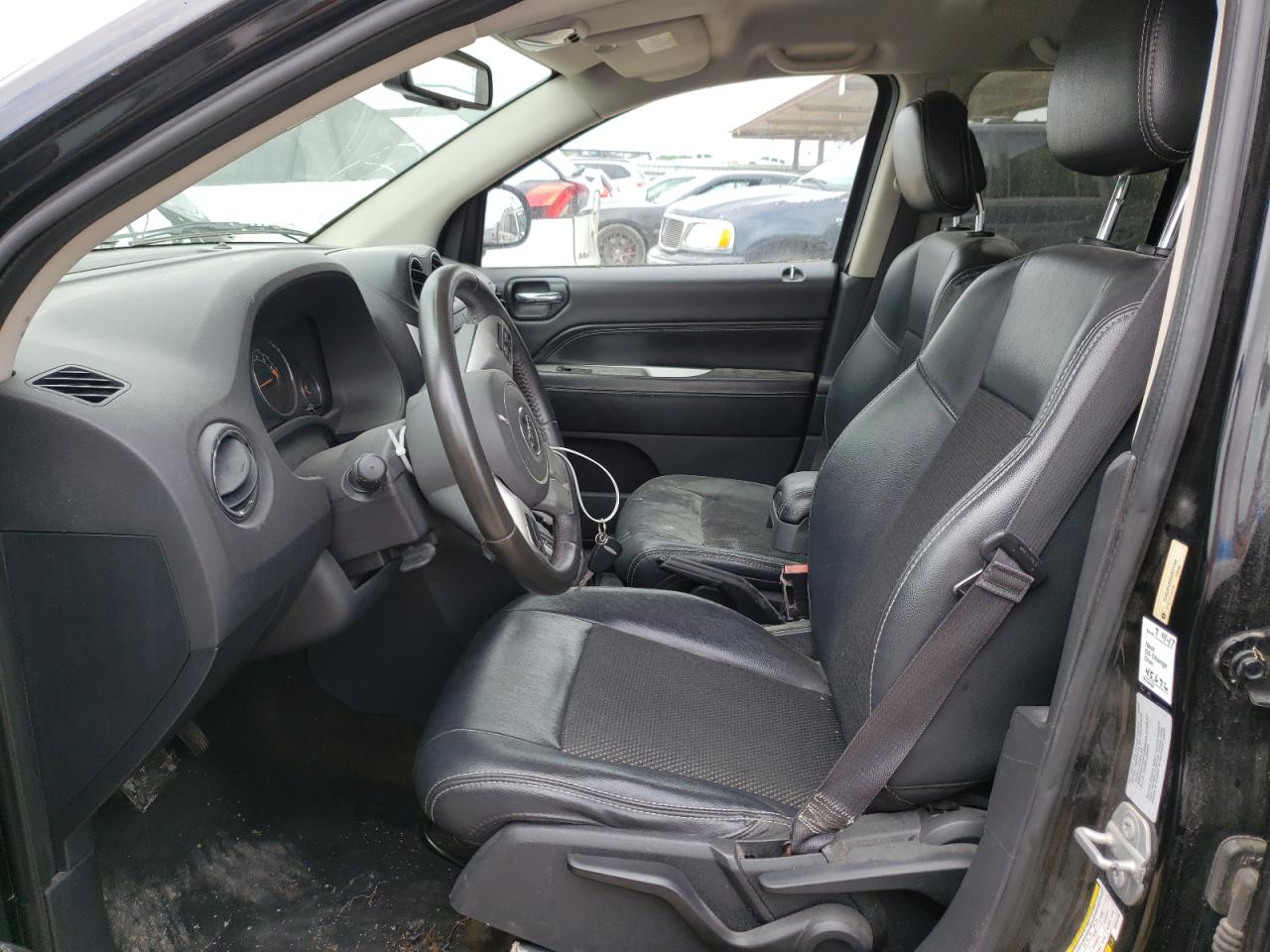 Photo 5 from auction – 2016 JEEP COMPASS LA with VIN 1C4NJDEB0GD631743