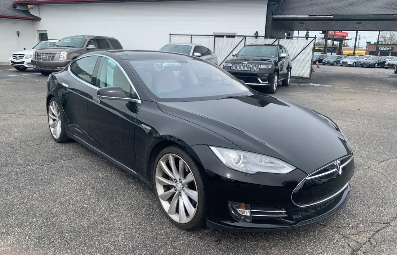 TESLA MODEL S 2013 with VIN 5YJSA1DP7DFP20812 - Photo from auction