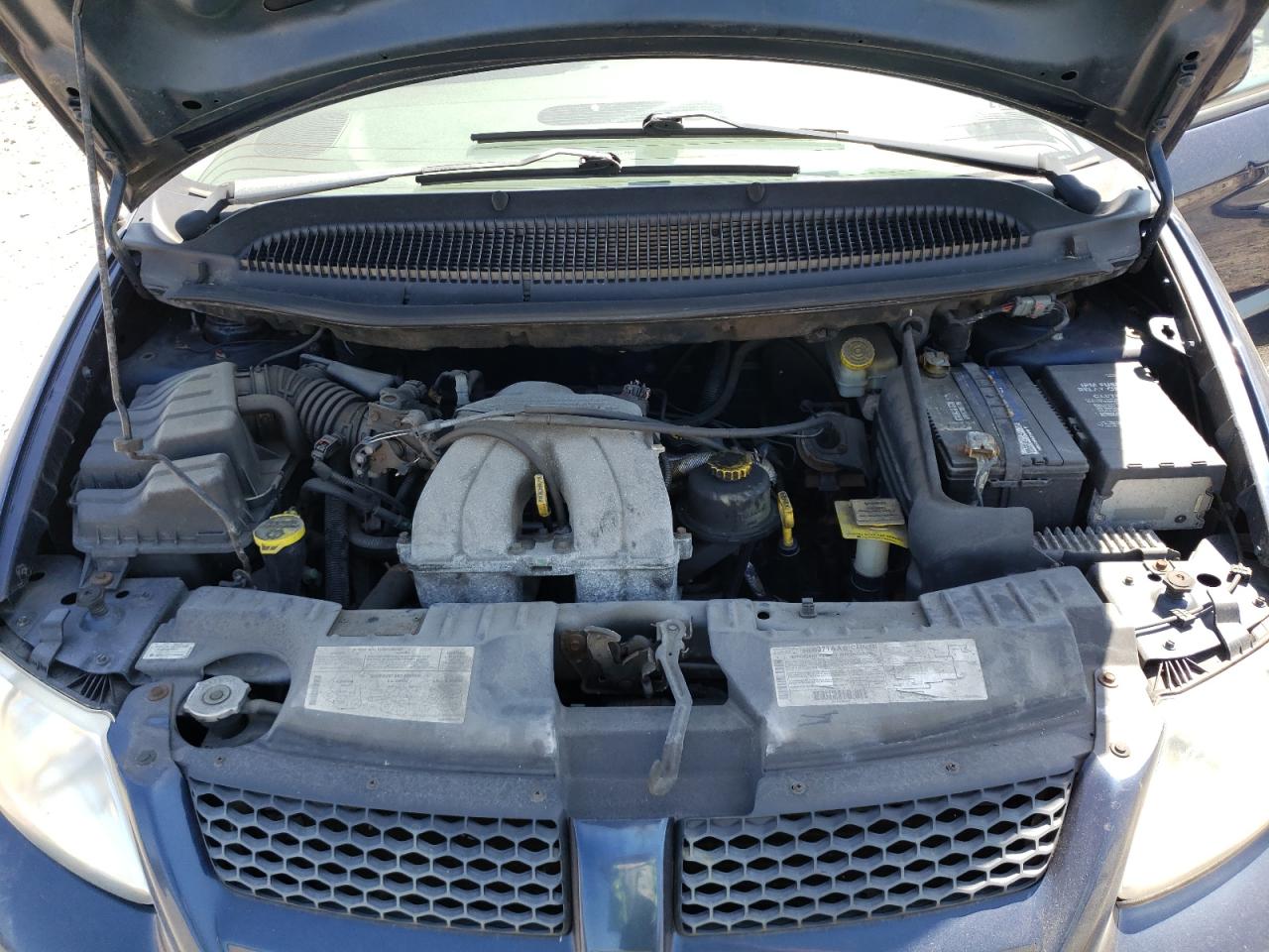 Photo 7 from auction – 2001 DODGE CARAVAN SE with VIN 1B4GP25B41B115624